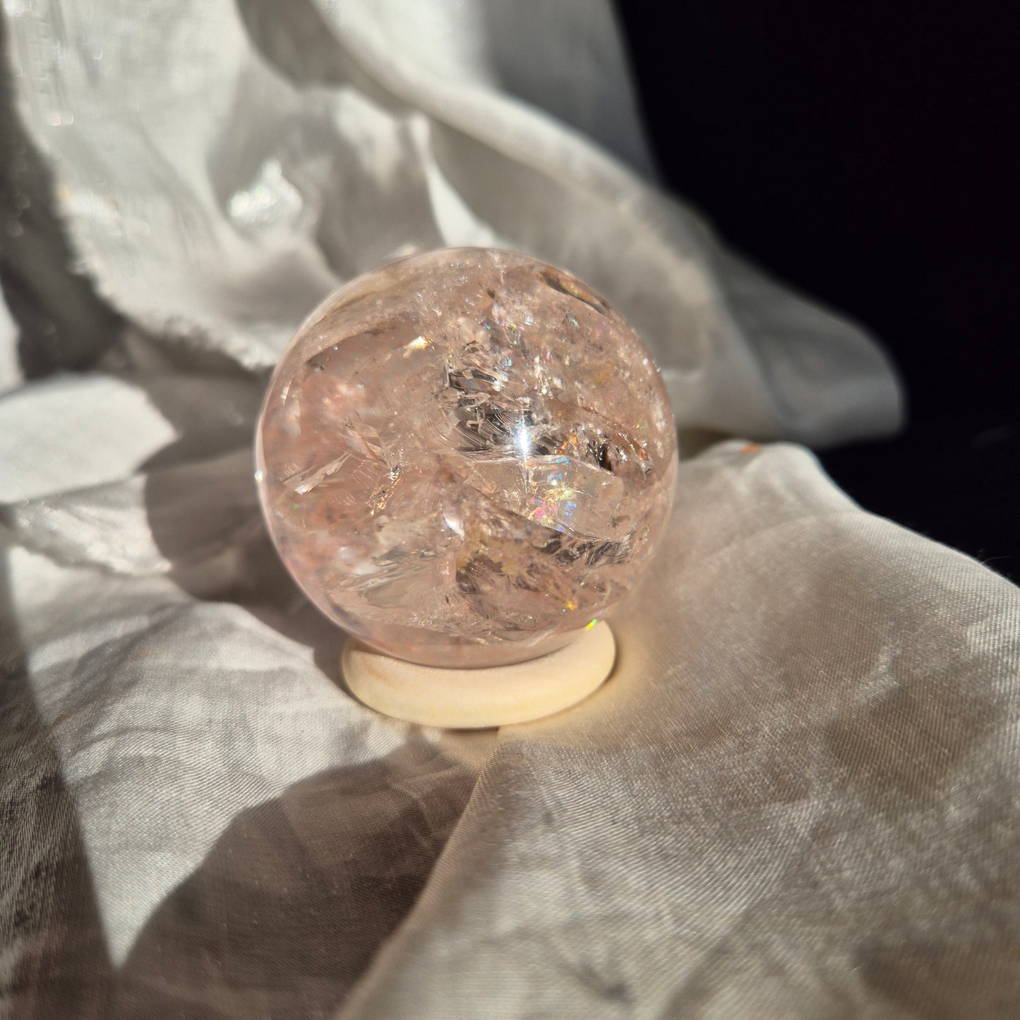 Pink quarts sphere 6 (rare)