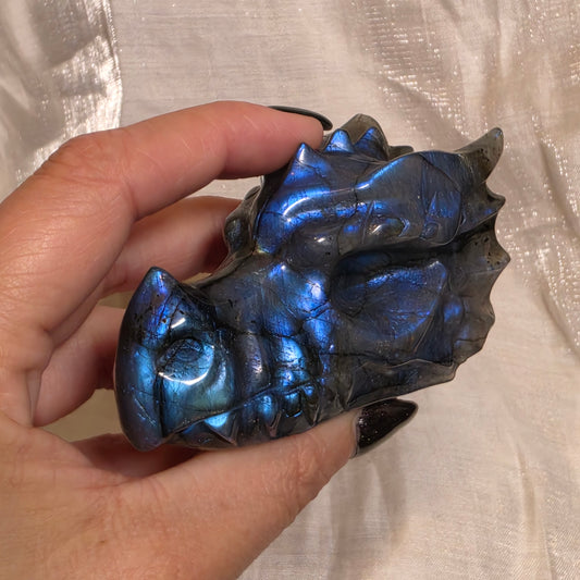 Labradorite dragonhead 4