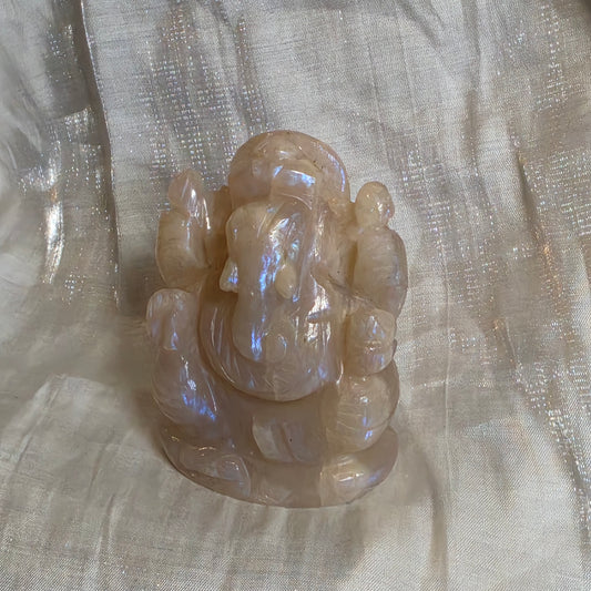White tanzanian moonstone ganesha 3