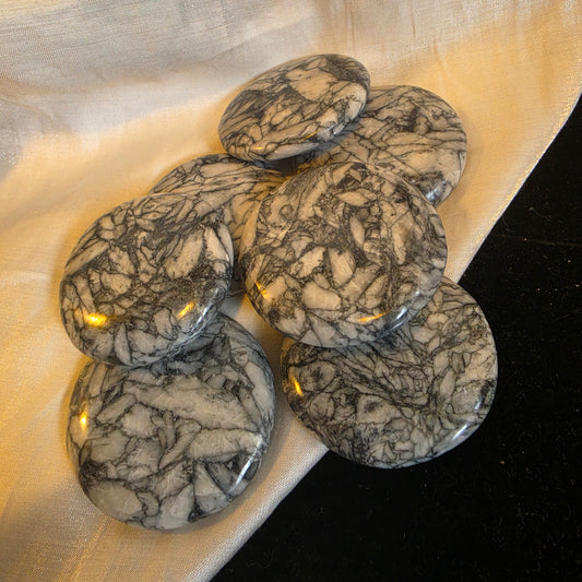 pinolite cookie