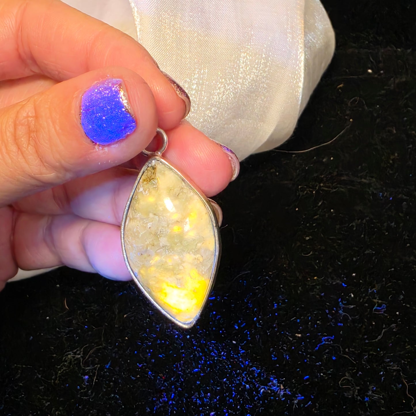 Wernerite pendant 3