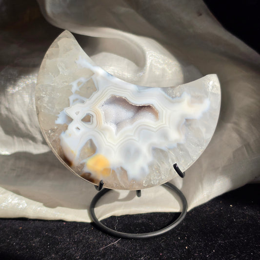 Agate/ quarts moon 1