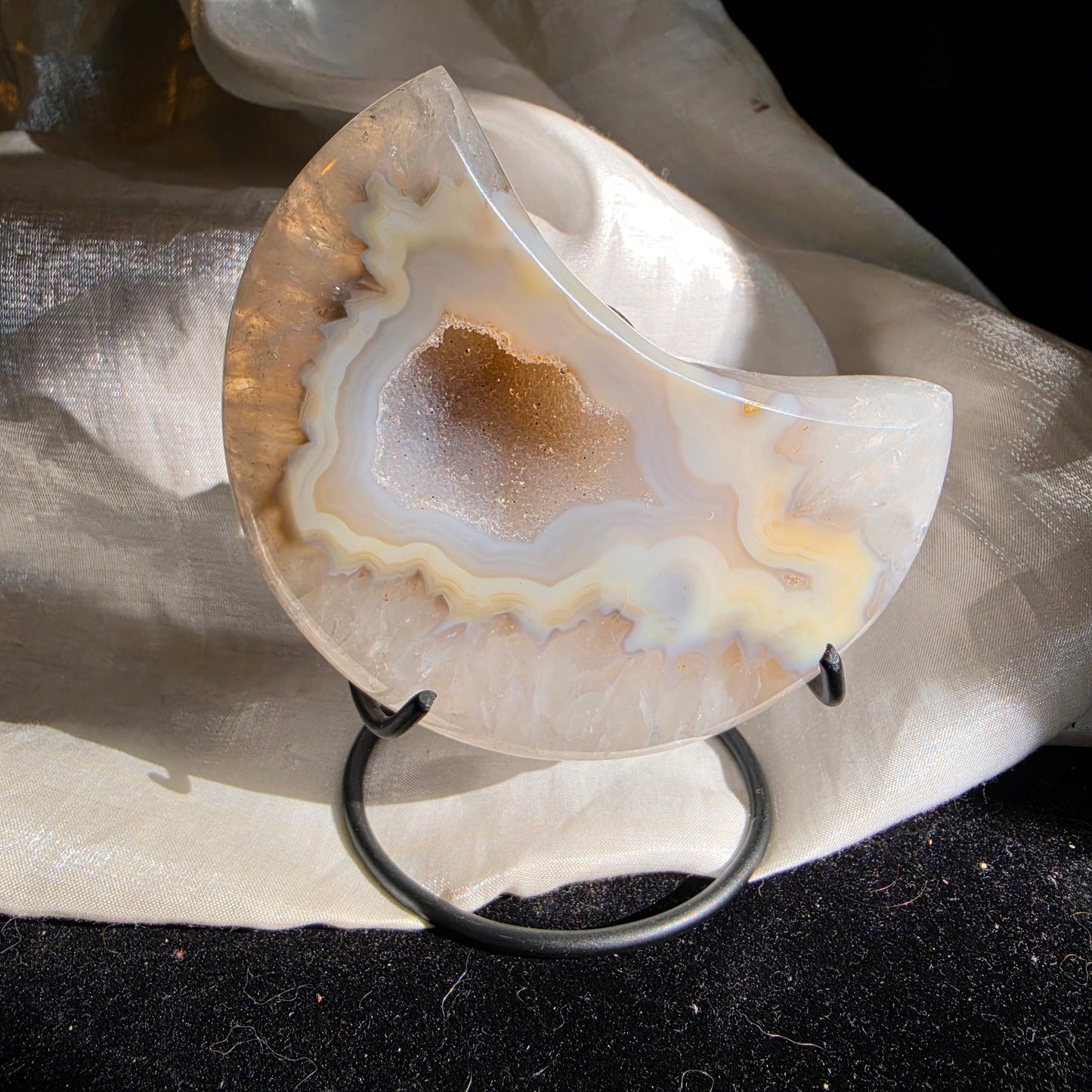 Agate / quarts moon 4