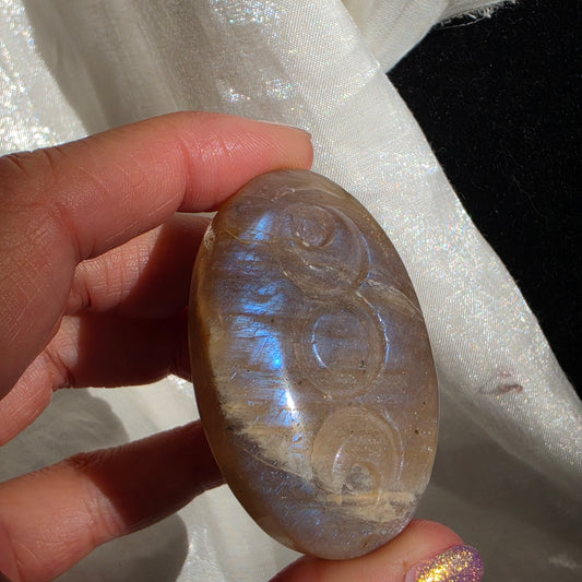 Moonstone moon carving 4