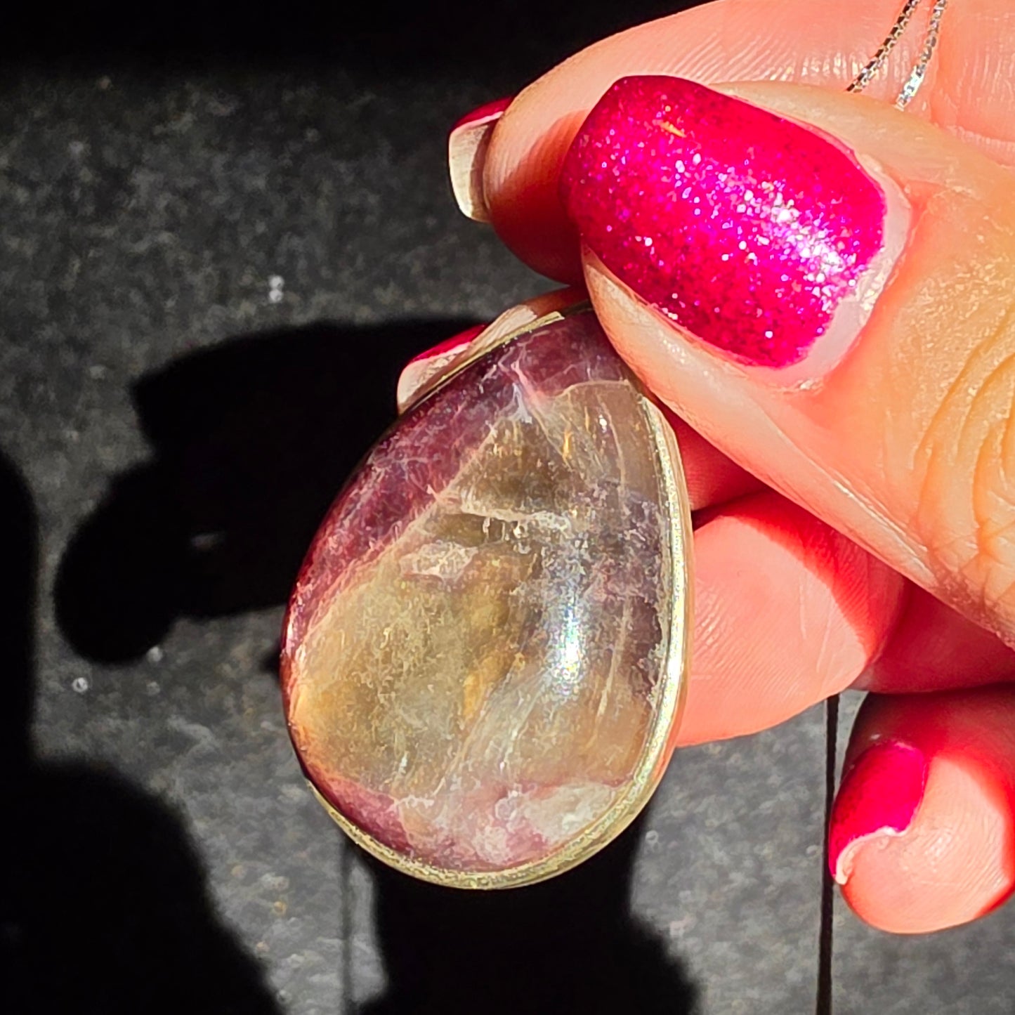 dou colour mica pendant