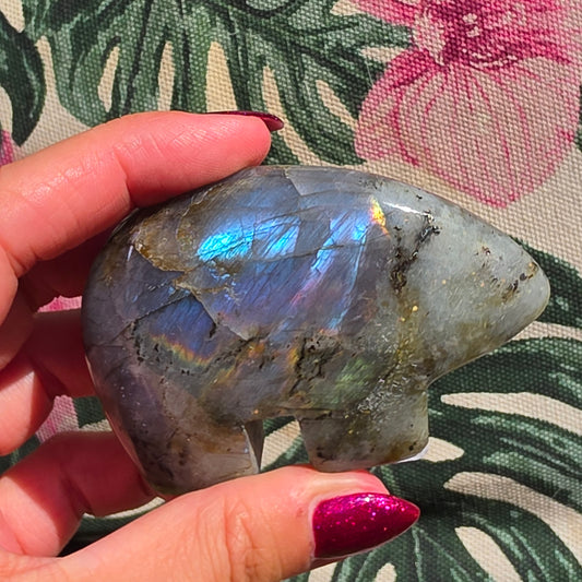 Labradorite zunibear 1