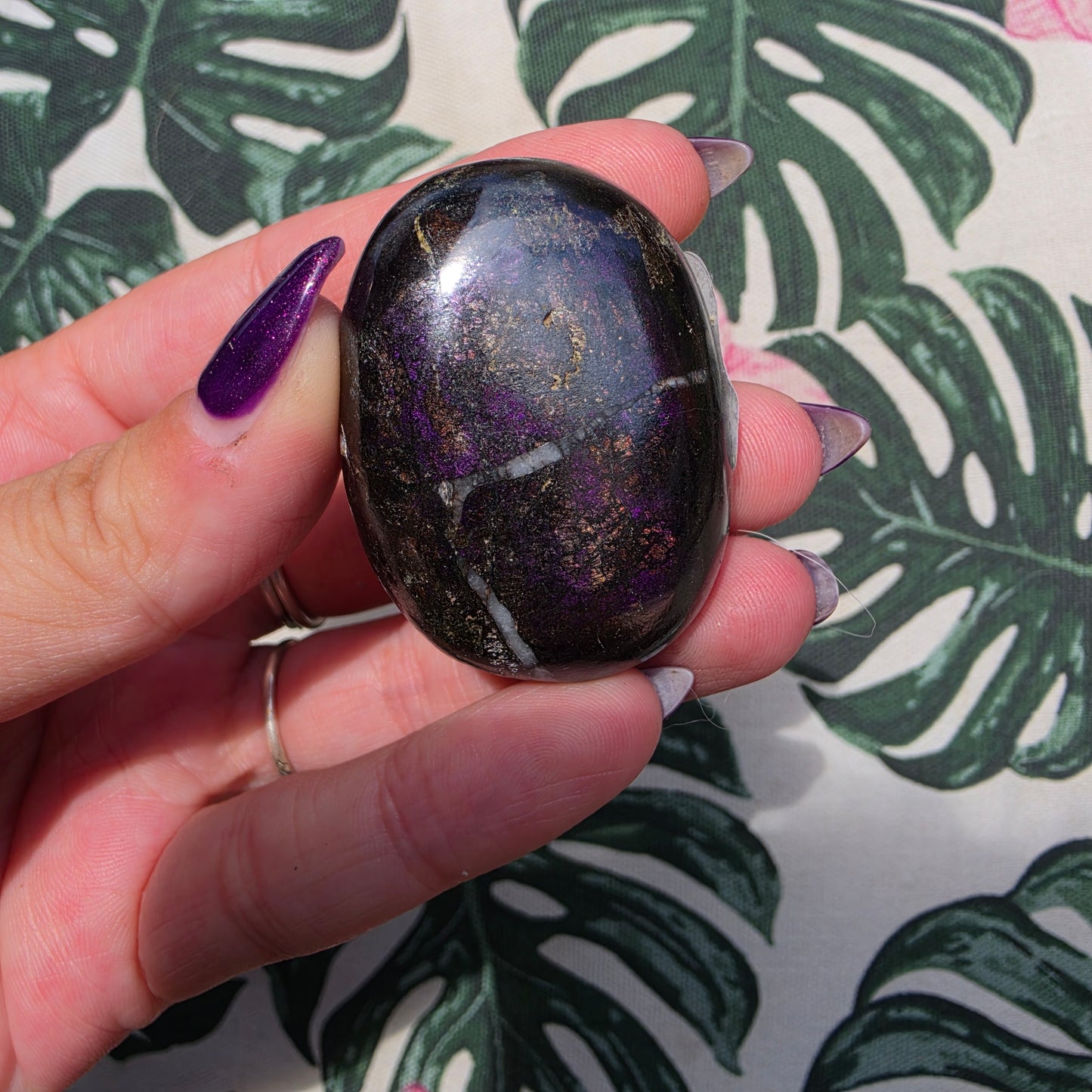 Purpurite palmstone 16