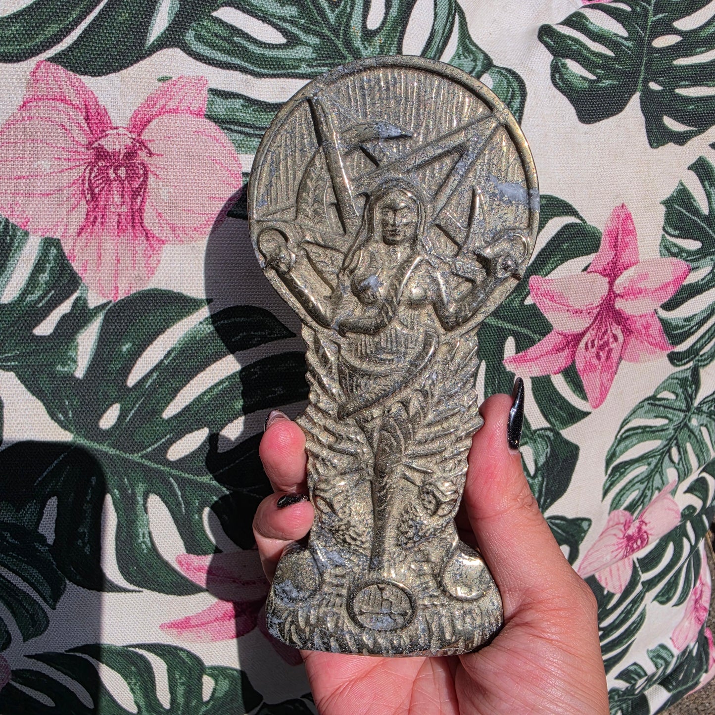 Pyrite lillith