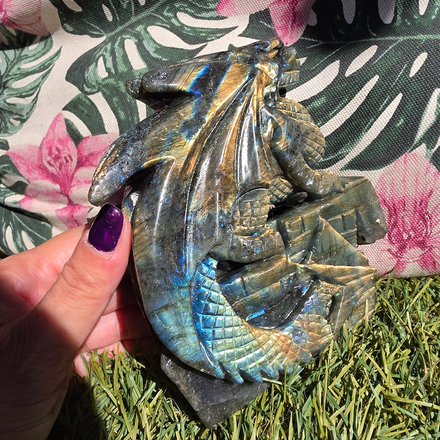 Labradorite dragon 3