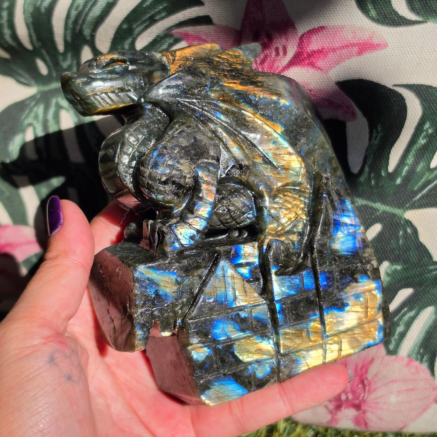 Labradorite dragon 3