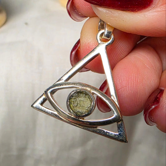 Moldavite "eye" pendant 1