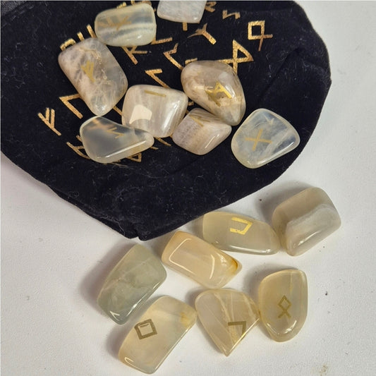 Moonstone runeset