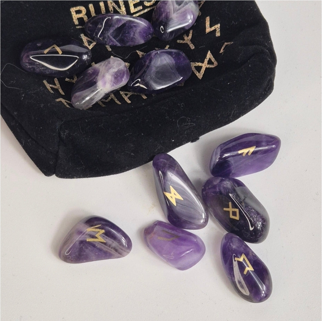Chevron amethist runeset