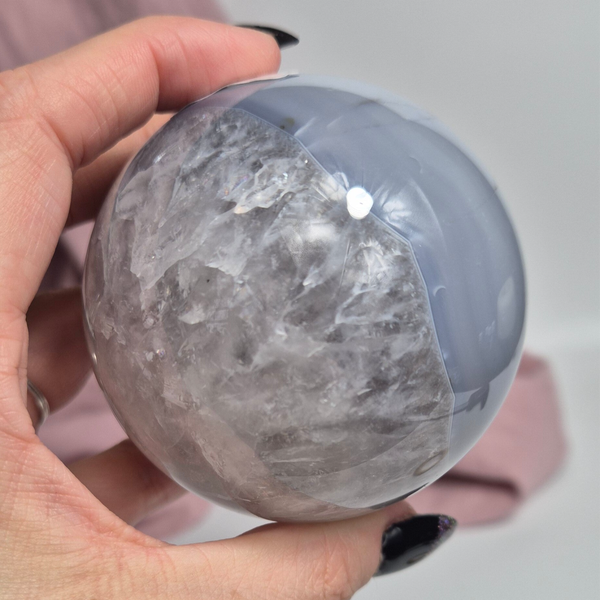 Blue agate / quarts sphere 4