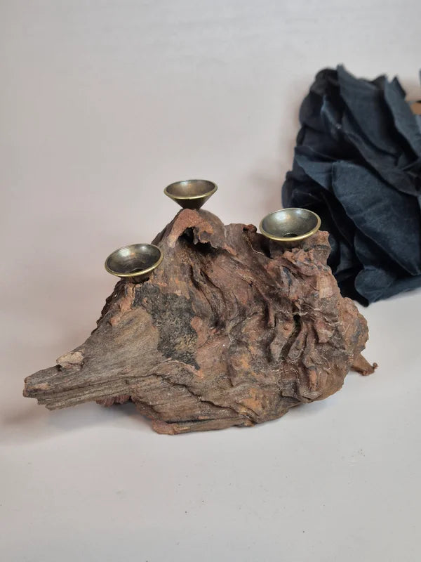 Driftwood sphere holder 17