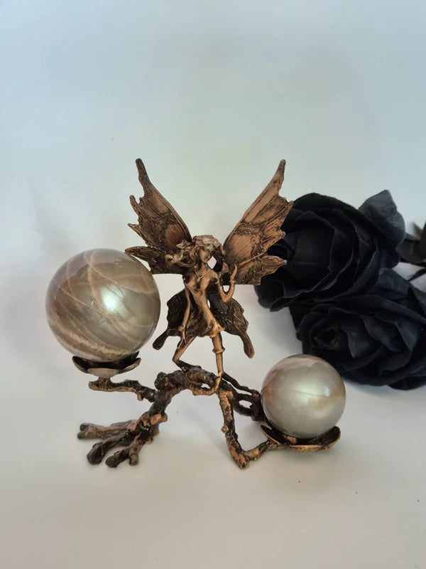 Fairy sphere holder bronze
