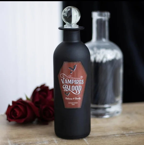 Glass bottle "vampires blood"