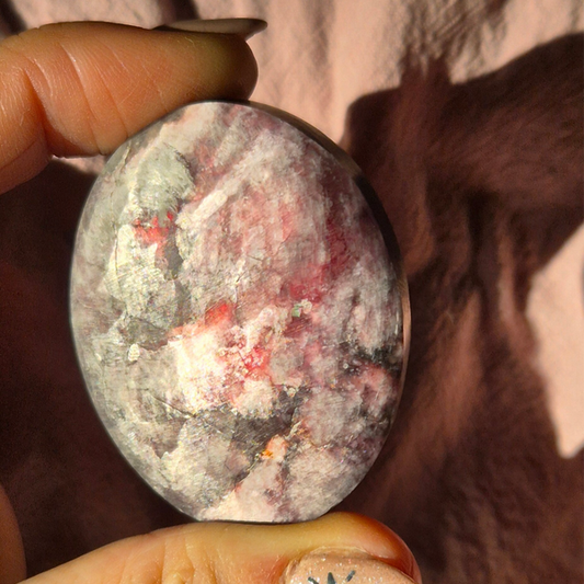 Purple mica palmstone 8