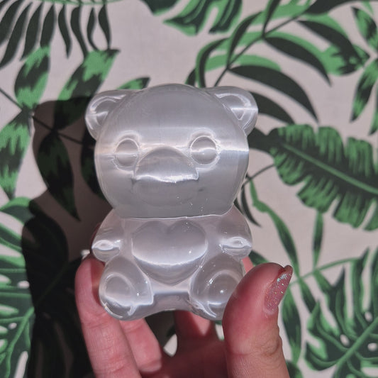 Selenite bear big