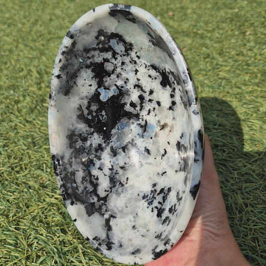 Rainbow moonstone bowl big 556