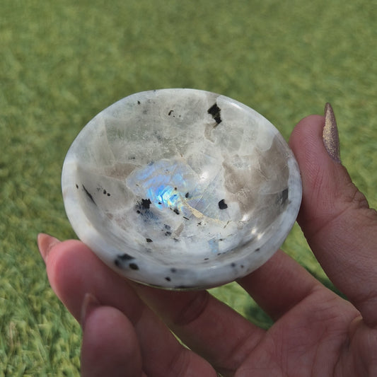Raibow moonstone small bowl 270