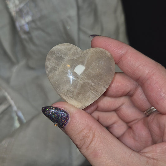 Moonstone heart 32