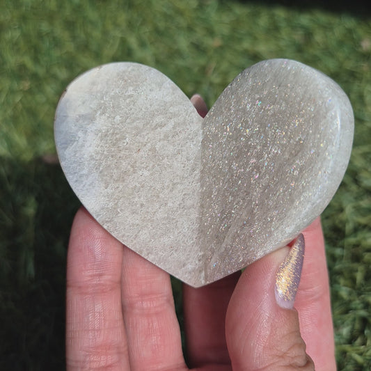 White moonstone 3d heart 296