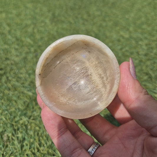 White moonstone small bowl 267