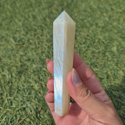 White moonstone wand 2